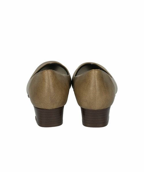 防水VカットパンプスMD222505-OL